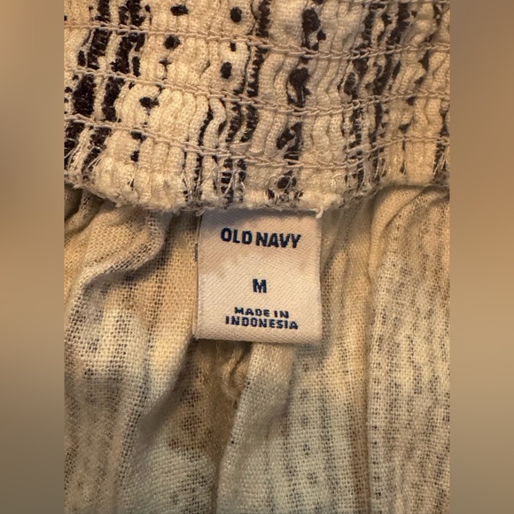 Old Navy Cream and Gray Striped Pattern linen cotton jumpsuit romper - Picture 8 of 9